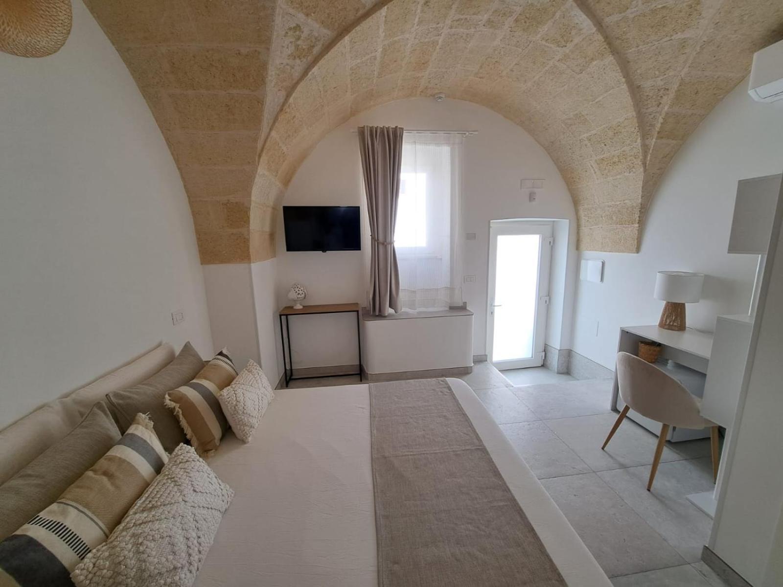 Mae Apulian Rooms Grottaglie Exterior photo